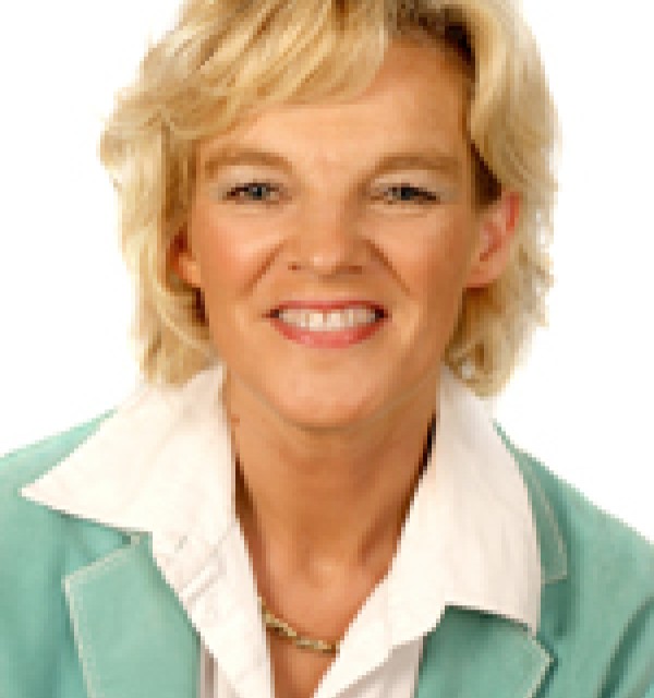 Employee profile for Kari Olene Oma Rønnes