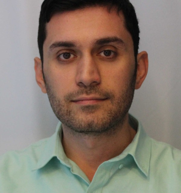 Employee profile for Hamed Vaseghnia
