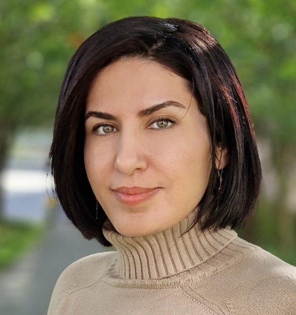 Employee profile for Nelly Narges Karimi