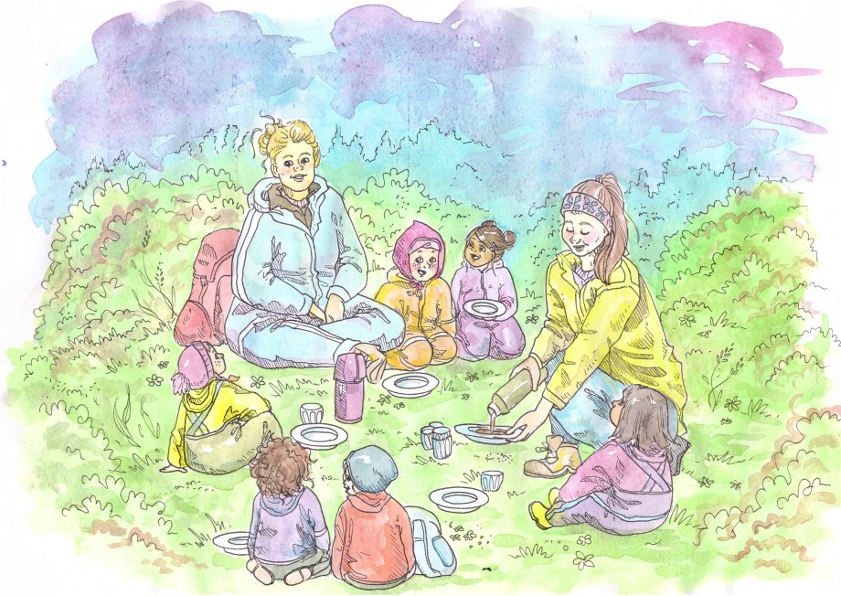 Illustrasjon av seks barnehagebarn og to ansatte som spiser mat ute i naturen.